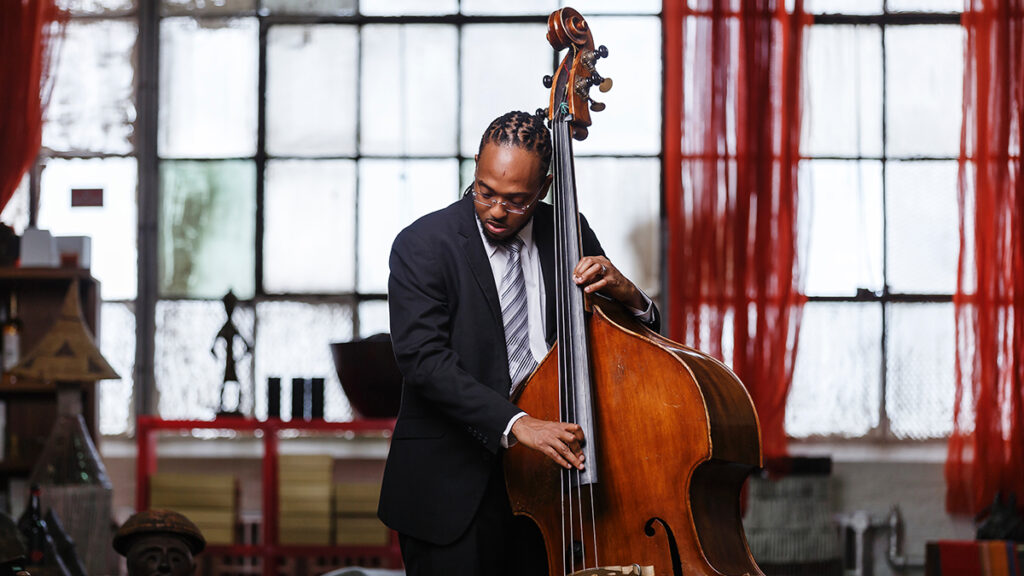 The Corcoran Holt Trio – Late Night, No Cover